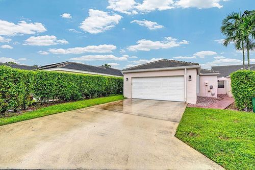 1048 Island Manor Dr, Greenacres, FL, 33413-2028 | Card Image