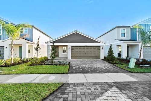 36920 Sagemoor Dr, Zephyrhills, FL, 33541-6737 | Card Image