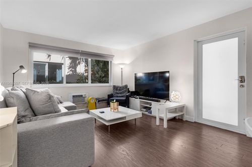 5-1117-1117 Meridian Ave, Miami Beach, FL, 33139-4544 | Card Image