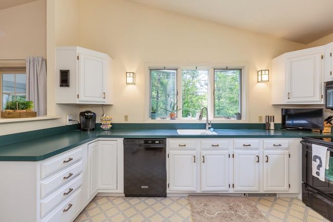 31 Southwest Rd, House other with 3 bedrooms, 2 bathrooms and null parking in Canterbury NH | Image 8
