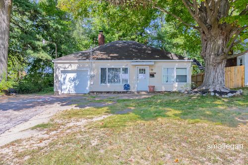 1010 Orange St, Greenville, MI, 48838-1635 | Card Image