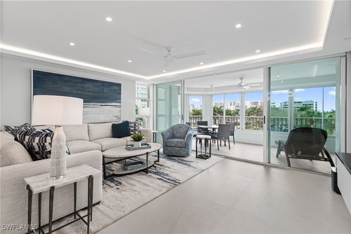 b-302-21 Bluebill Ave, NAPLES, FL, 34108-1755 | Card Image