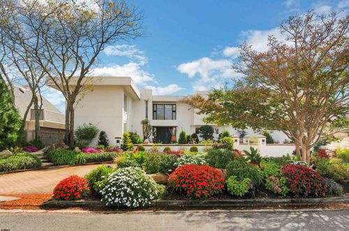 8104 Bayshore Dr, MARGATE CITY, NJ, 08402-1608 | Card Image