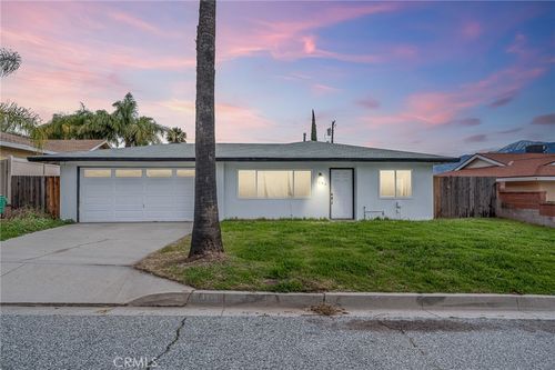 1280 N Murray St, Banning, CA, 92220-2224 | Card Image