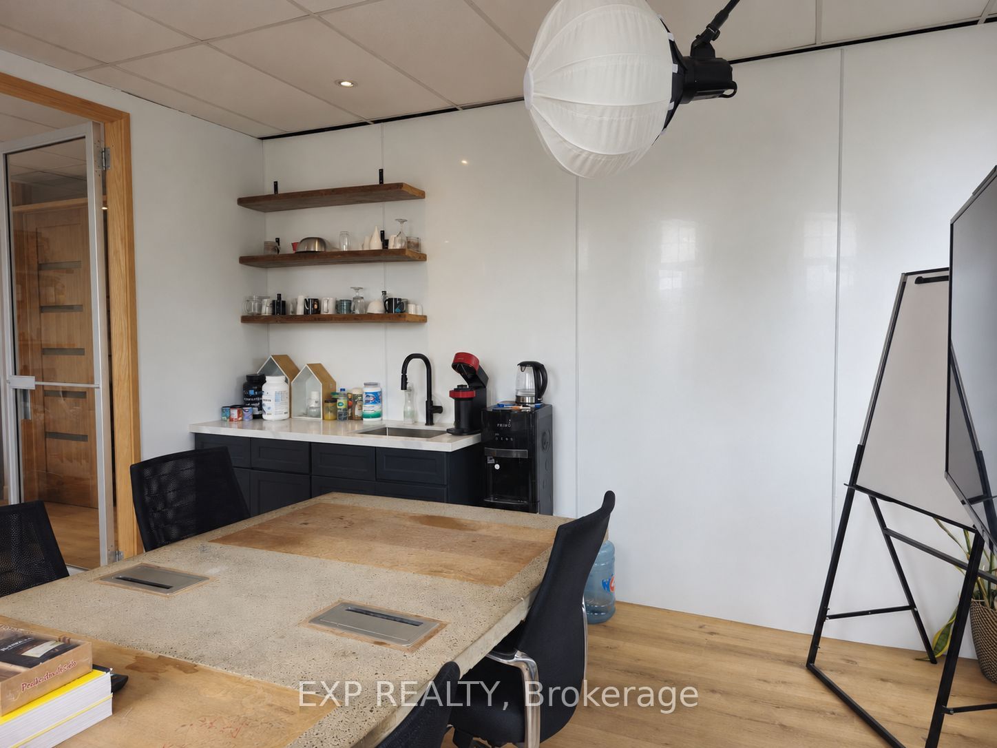 Commercial Lease in Burlington 5