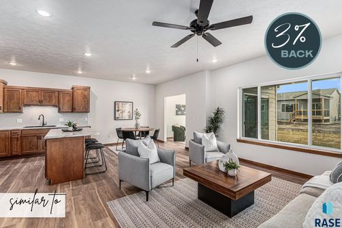 8006 E Marana St Street, Sioux Falls, SD, 57110 | Card Image