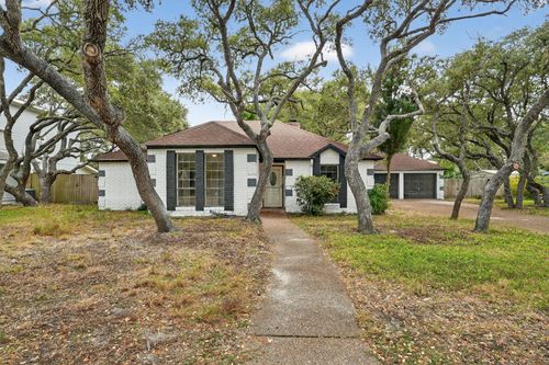 107 Cherry Hls, Rockport, TX, 78382-6839 | Card Image