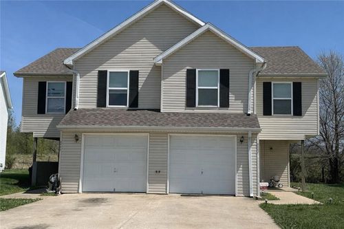1117-1115-1117 Wesleyan Ct, Cameron, MO, 64429-1568 | Card Image