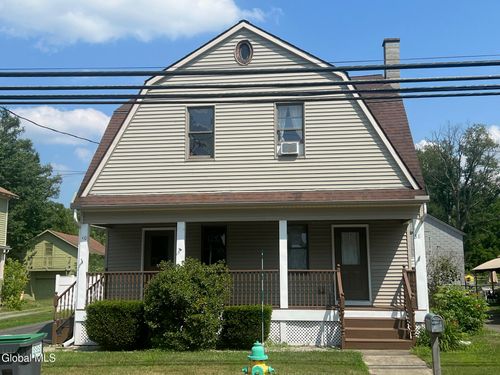38 Elm St, Nassau, NY, 12123-9393 | Card Image