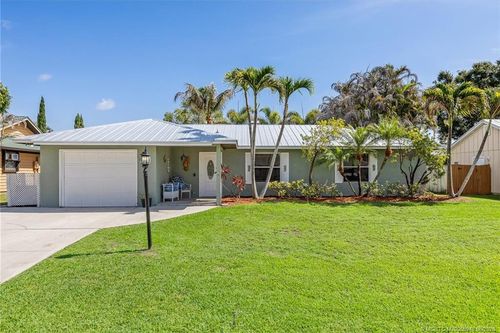 687 Ne Maranta Terrado, JENSEN BEACH, FL, 34957-6614 | Card Image
