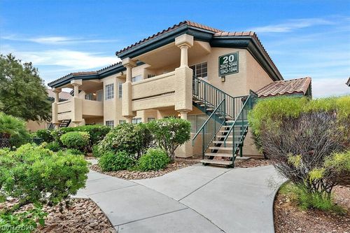 2043-8410 Eldora Avenue, Las Vegas, NV, 89117 | Card Image