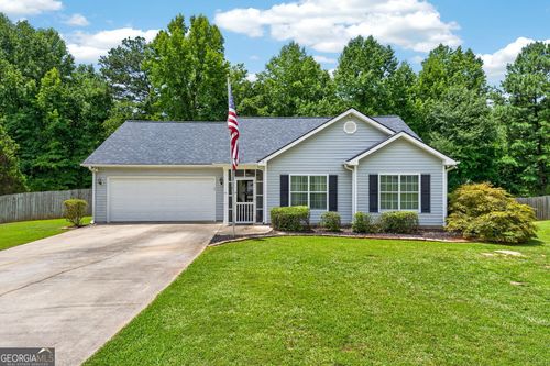 115 Macedonia Woods Dr, Newnan, GA, 30263-6133 | Card Image