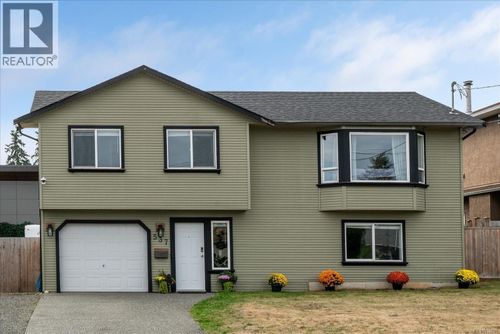 537 Deering St, Nanaimo, BC, V9R6Y2 | Card Image