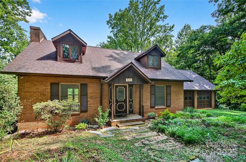 535 Gaither Rd, Statesville, NC, 28625-8383 | Card Image