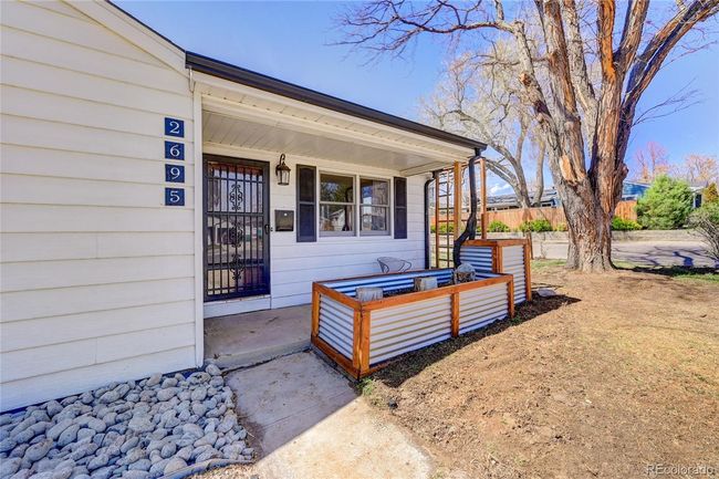 2695 Gray St, House other with 3 bedrooms, 1 bathrooms and 2 parking in Wheat Ridge CO | Image 4