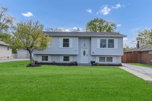 419 Deerpath Dr, Lindenhurst, IL, 60046-7801 | Card Image