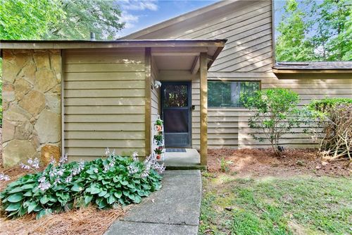 830 Bonnie Glen Dr Se, Marietta, GA, 30067-7167 | Card Image