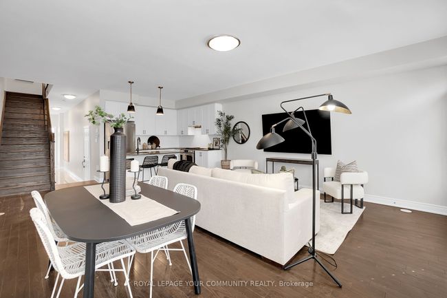 15 Hiawatha Crt, House attached with 3 bedrooms, 4 bathrooms and 1 parking in Vaughan ON | Image 12