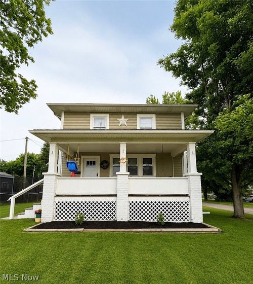 1338 Ohio St, Zanesville, OH, 43701-5242 | Card Image