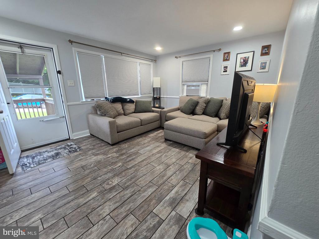 Residential Lease in BROOMALL