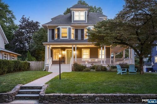 97 Montclair Ave, Montclair, NJ, 07042-4128 | Card Image