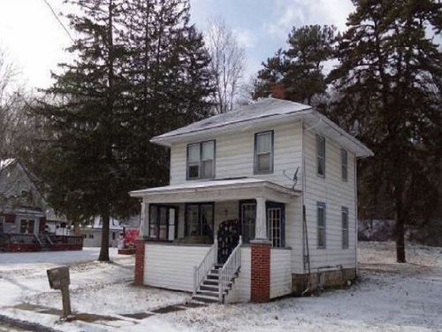 717 S Main St, Knox, PA, 16232-1817 | Card Image