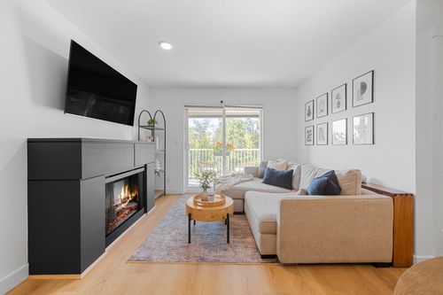 310-19388 65 Ave, Surrey, BC, V4N5S1 | Card Image