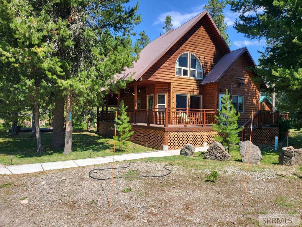 Elk Ln, Island Park, ID 83429