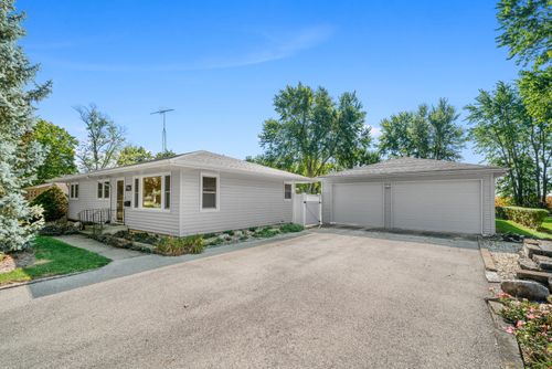 403 Corri Ln, Plano, IL, 60545-1824 | Card Image