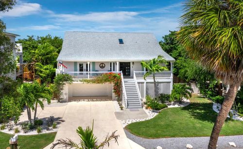 3458 Anglin Dr, SARASOTA, FL, 34242-1002 | Card Image