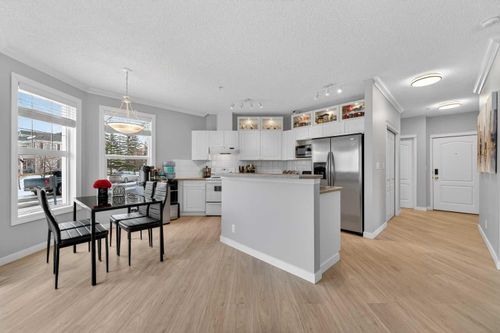 102-78 Prestwick Gdns Se, Calgary, AB, T2Z3V2 | Card Image