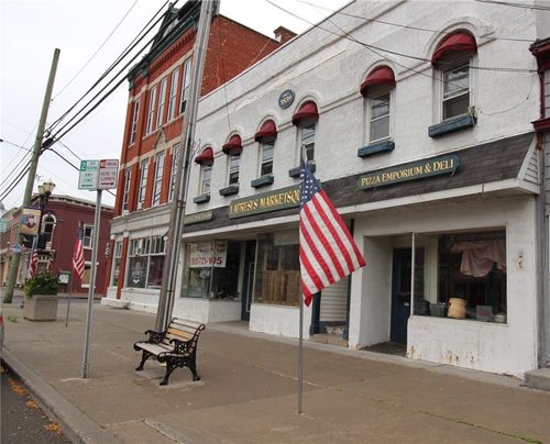 101 Main St, Phelps, NY, 14532-1018 | Card Image