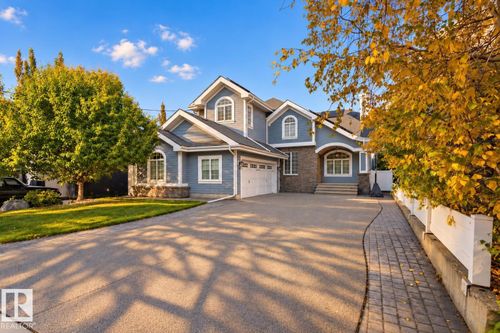 9604 95 Ave Nw, Edmonton, AB, T6C2A4 | Card Image