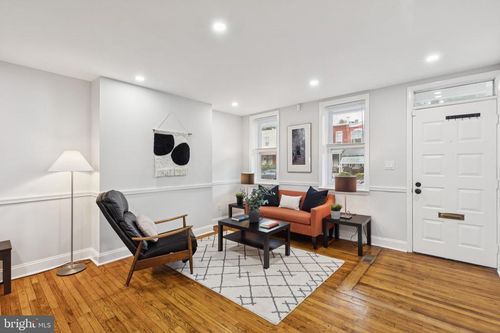 3804 Fairmount Ave, PHILADELPHIA, PA, 19104-1820 | Card Image