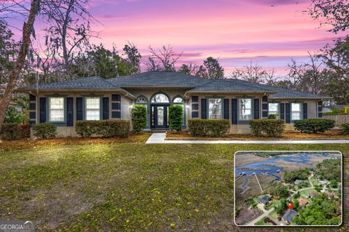 811 Riverview Dr W, Saint Marys, GA, 31558-8715 | Card Image