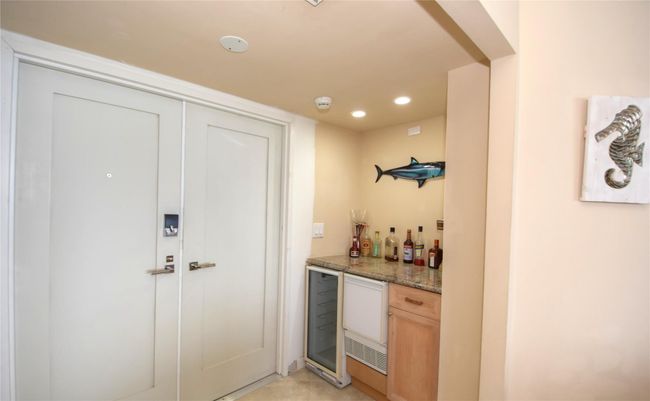 APT-1404 - 1340 S Ocean Blvd, Condo with 2 bedrooms, 2 bathrooms and null parking in Pompano Beach FL | Image 5