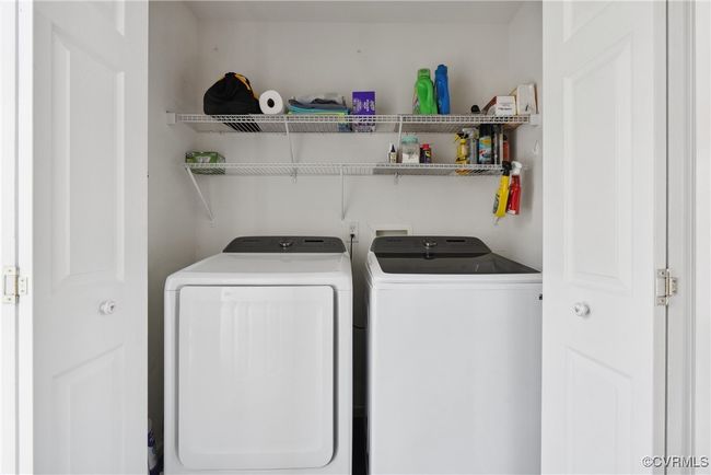 The laundry area is conveniently off the Kitchen | Image 24