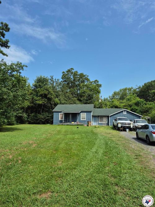 107 Marshall, Hooks, TX, 75561 | Card Image