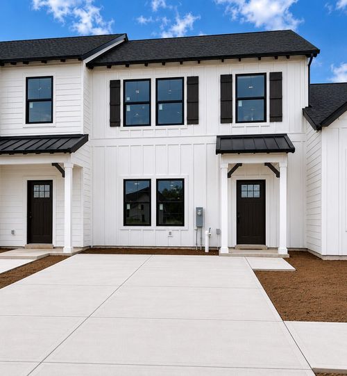 6632 Hixson Ave, Hixson, TN, 37343 | Card Image