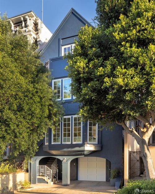 2039 Sacramento St, San Francisco, CA, 94109-3331 | Card Image