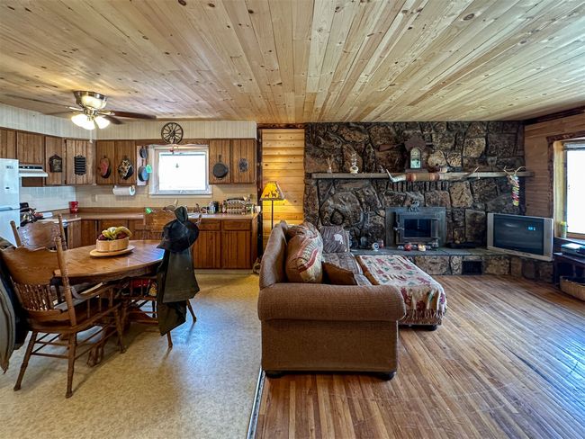 Living/dining | Image 21