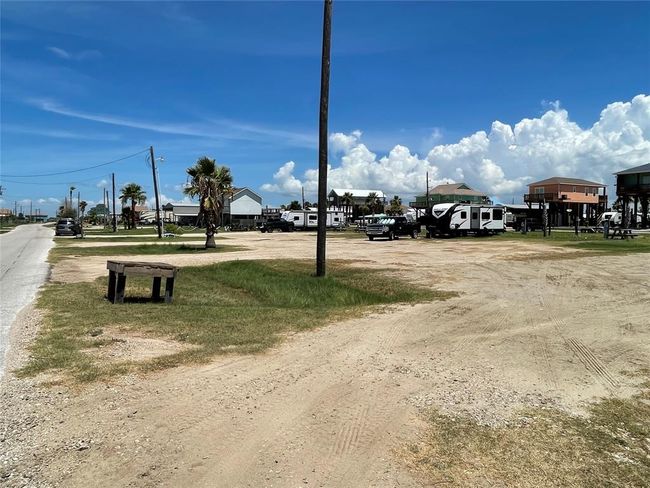 1204 N Monkhouse Dr, Home with 0 bedrooms, 0 bathrooms and null parking in Crystal Beach TX | Image 12