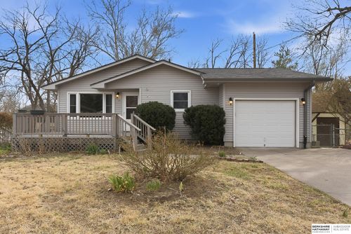 104 Waldo Cir, Bellevue, NE, 68005-3433 | Card Image