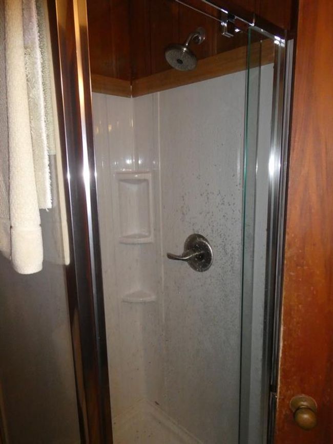 1219 Monument Dr, House other with 1 bedrooms, 1 bathrooms and null parking in Freeport TX | Image 22