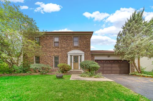 160 Chatham Ln, Roselle, IL, 60172-1615 | Card Image