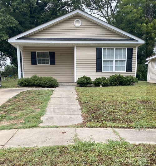 211 Pryor St, Gastonia, NC, 28052-2119 | Card Image