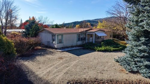 501 Buckhorn Ln, Shady Cove, OR, 97539-9805 | Card Image