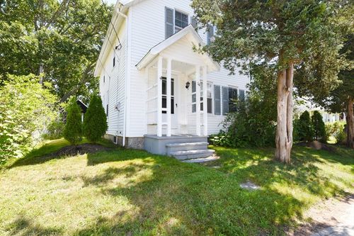 14 Prospect St, Buzzards Bay, MA, 02532-5352 | Card Image