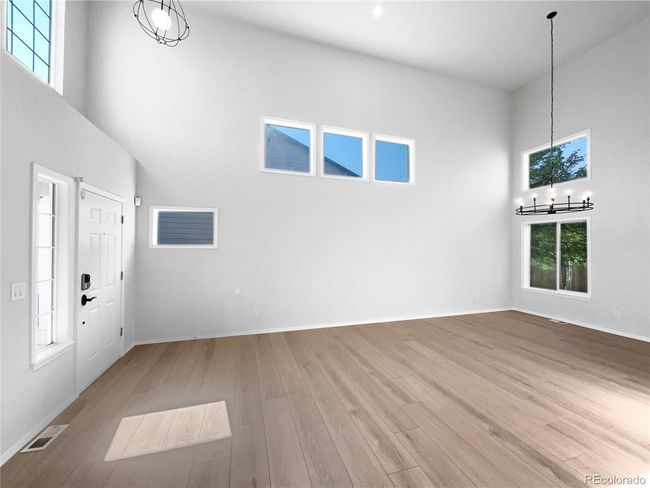 545 Short Dr, House other with 5 bedrooms, 4 bathrooms and 3 parking in Dacono CO | Image 14