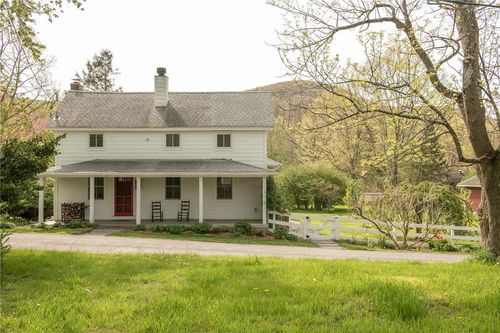 111 Mountain View St, Copake Falls, NY, 12517-5019 | Card Image